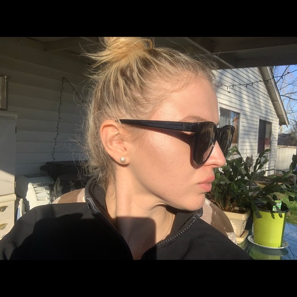 NEW - YSL sunglasses $185 - Picture 6 of 15